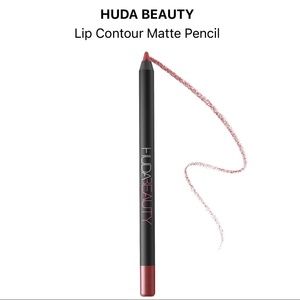 HUDA beauty lip contour in Trophy Wife 👄